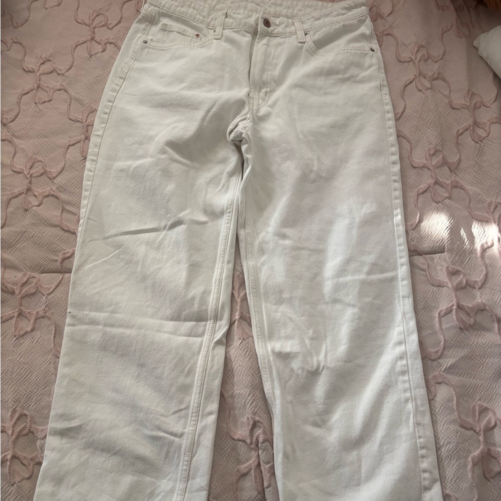 H&M Women's White Low-Rise Baggy Jeans
